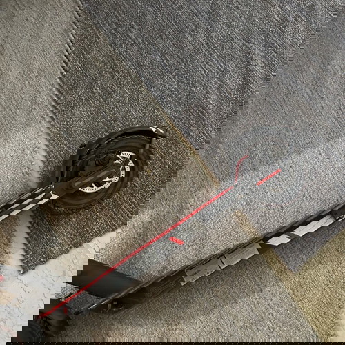 Πατίνι Xiaomi M365 σαν καινούργιο με καινούργια λάστιχα χωρίς σαμπρέλα