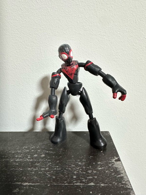 Marvel Miles Morales Spider-Man Hasbro 2019 action figure like new