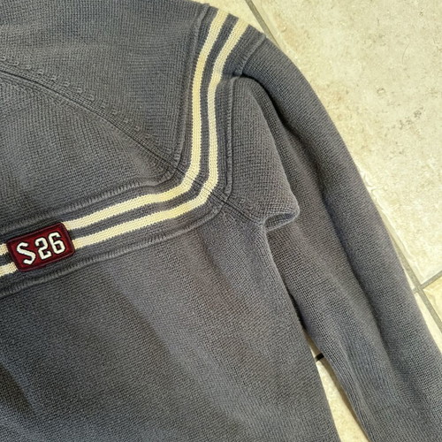 Sweatshirt new, size S-M