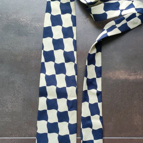 Silk tie Emporio Armani vintage with geometric pattern, like new