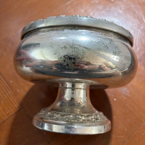 Silver-plated bowl flower holder like new with flower support grid