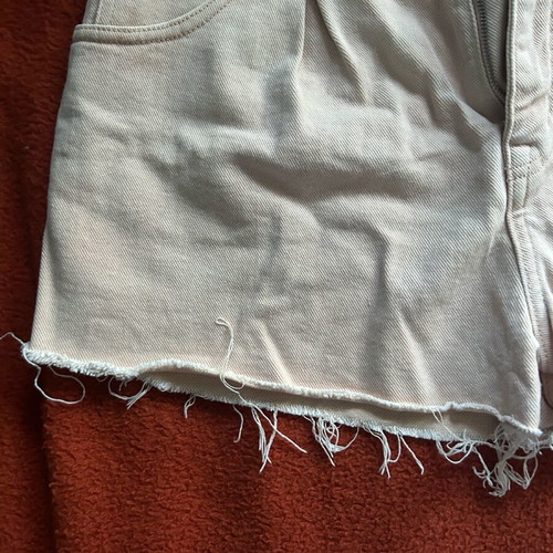 Pull & Bear shorts used, size 40, pink beige