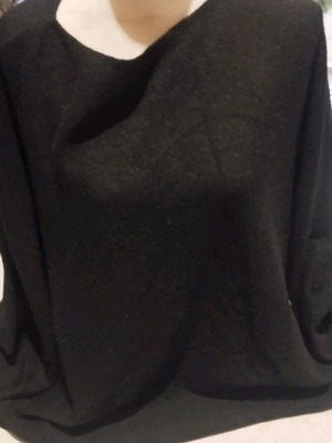 Poncho cape black used