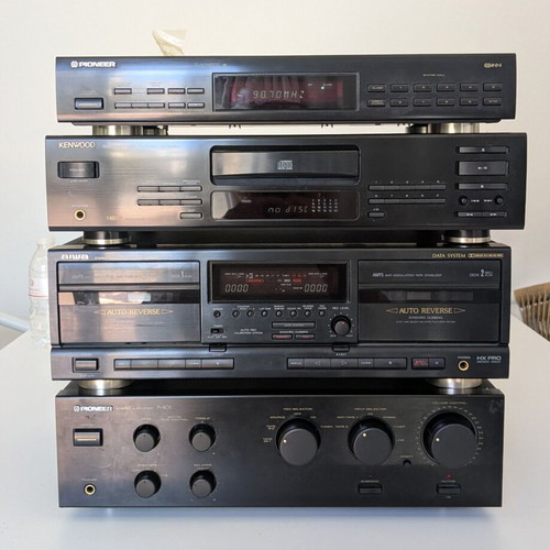 Hi-Fi Pioneer Kenwood Aiwa stereo system used, repair needed