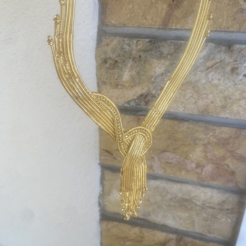 Gold women's necklace, new, gold-plated with details