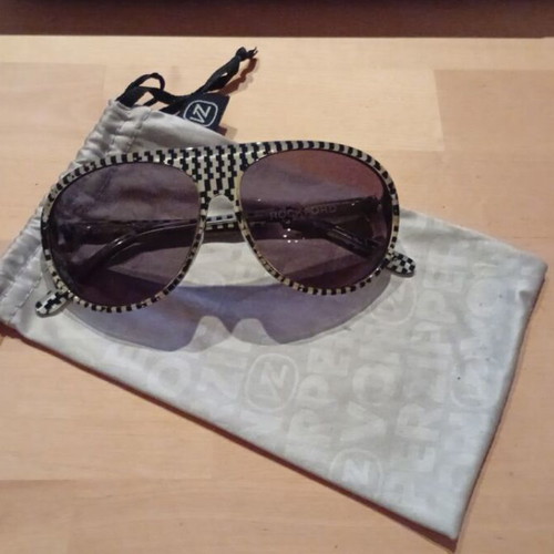 Von Zipper sunglasses like new with storage pouch