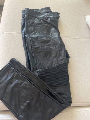 Caledonia leather leggings-pants in very good condition, size large