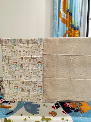 Nef nef crib sheet set like new with teddy bears