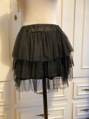 Τούλινη φούστα μαύρη σαν καινούργια, ένα μέγεθος με λάστιχο