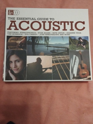 Acoustic 3CD boxset like new, pop music