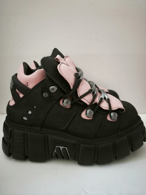New Rock Nubuck αθλητικά παπούτσια μέγεθος 41 μαύρο και ροζ καινούργια