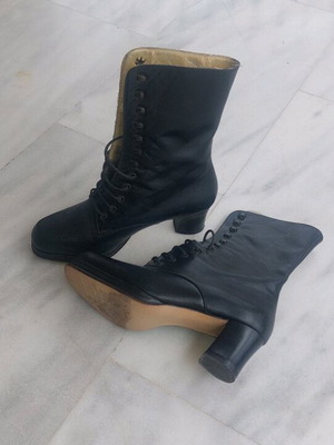 Women's leather boots like new, black, size 37