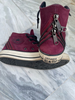 Converse Chuck Taylor All Star tri zip αθλητικά μεταχειρισμένα, νούμερο 37,5, μπορντώ