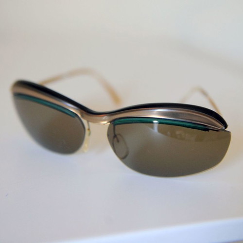 SOL-AMOR Vintage Sunglasses France 1960s Space Age Collectible