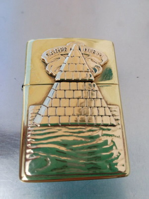 vintage zippo1996 carpe diem.(πιασε τη μερα)με ενα εξερετικο σχεδιο ενα δυσευριτο κομμάτι.