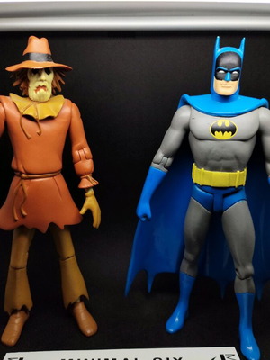 Batman and Scarecrow figures used, collectible Direct DC 2003