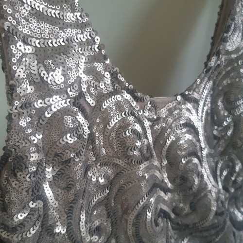 Mango dress size M like new, gold sequin