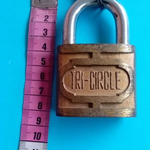 Tri Circle padlock used vintage, functional