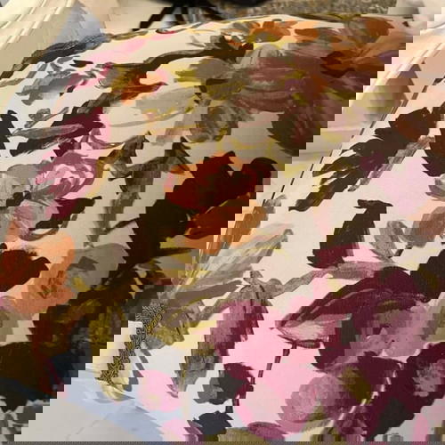 Ξύλινη τραπεζαρία μεταχειρισμένη με 6 καρέκλες