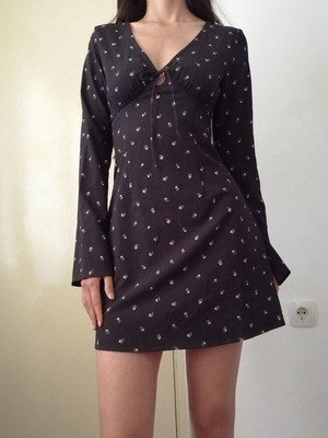 H&M women's short dress with long wide sleeves, floral print, size S (EU 36)