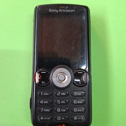Sony Ericsson phone collectible used, black