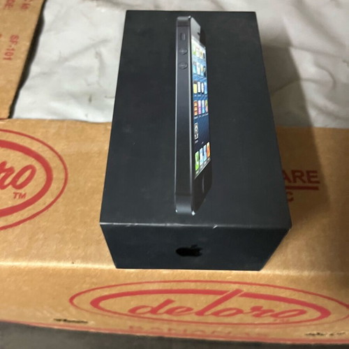 iPhone 5 box used
