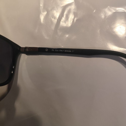 El gio sunglasses with blue lenses