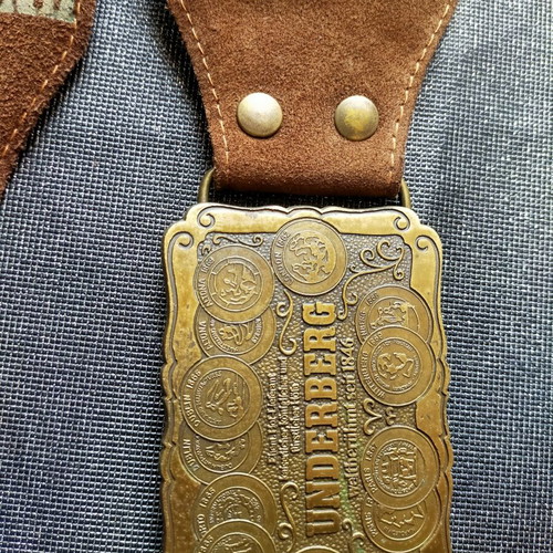 Underberg leather belt with buckle, size 70