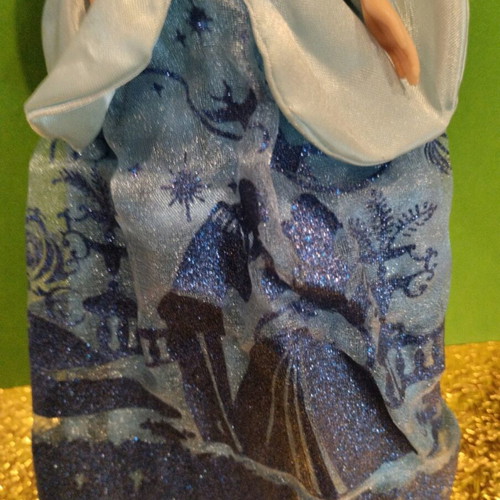 Disney Princess Snow White with blue dress like new