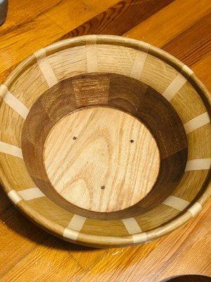 Wooden bowl new, exceptional and ornate, deep