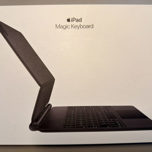 Apple iPad Magic Keyboard black Greek layout like new with trackpad