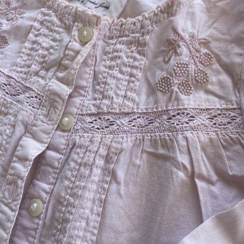 Baby clothing set like new with H&M and Mothercare tops and shorts