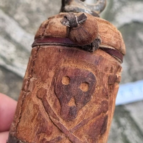 Powder horn used
