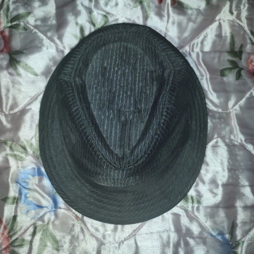 D&G Black Fedora Hat size 56 Small like new