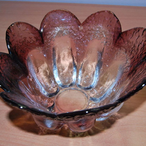 Fondue bowl used or fruit bowl