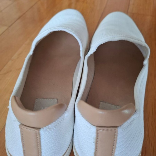 Ugg Australia women's slip-on knit sneakers size 41 white