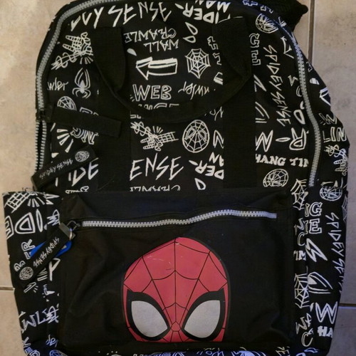 Spiderman backpack 45cm used with glow in the dark zipper