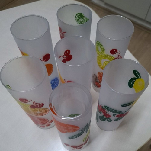 Set of 7 glass glasses for soft drinks like new with fruit designs