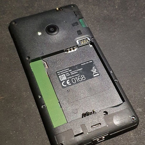 Microsoft Lumia 535 (RM-1089) μεταχειρισμένο για ανταλλακτικά