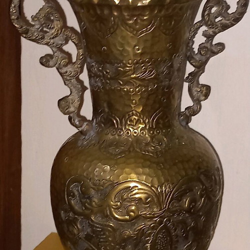 Vintage brass vase with dragon handles like new