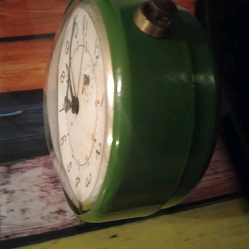 Jaz wind-up table clock-alarm used