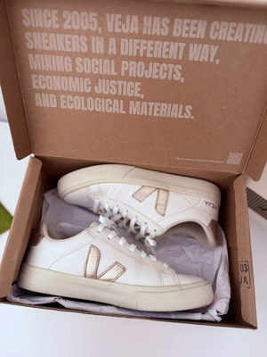 Veja Campo sneakers used, white and beige with rose gold details