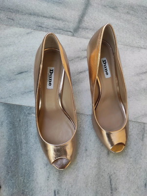 Dune London shoes rose gold color new size 37