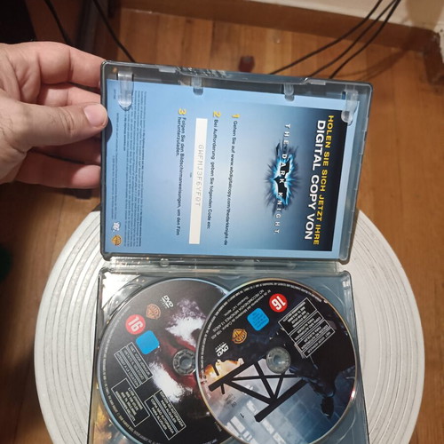 The Dark Knight 2-Disc Steelbook DVD used