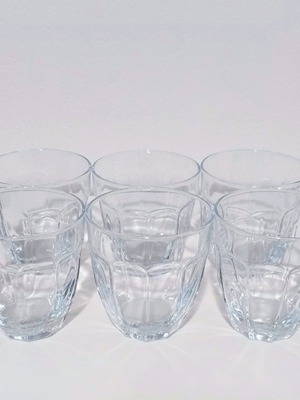Vintage set of 6 water glasses like new with fluted design