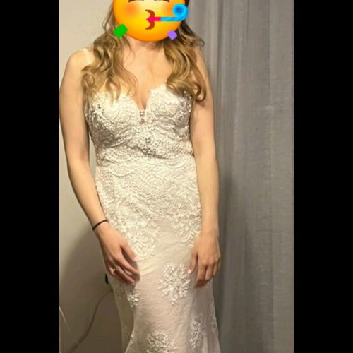 Wedding dress used, mermaid style with lace and handmade details, white XS