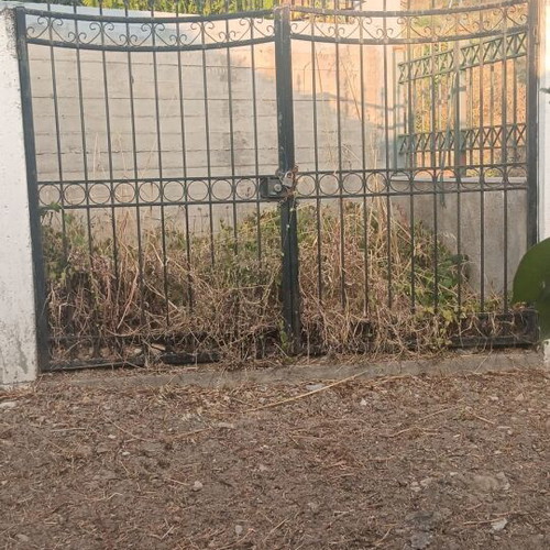 Solid iron gate door 2.60×2.10 m, swing, garage door option