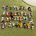 Rabbit figures set