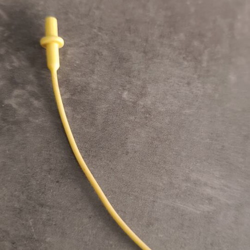 Playmobil yellow elastic whip