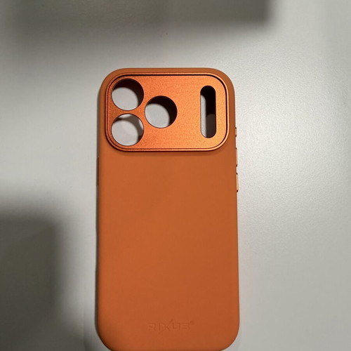 RIXUS iPhone 17 Pro case, orange